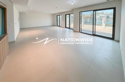 Townhouse - 3 - 5 for rent in Bloom Living - Zayed City (Khalifa City C) - Khalifa City - Abu Dhabi
