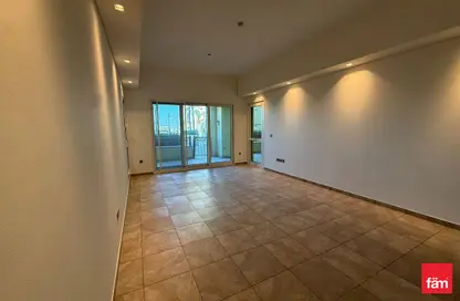 Apartment - 3 Bedrooms - 4 Bathrooms for rent in Marina Residences 4 - Marina Residences - Palm Jumeirah - Dubai
