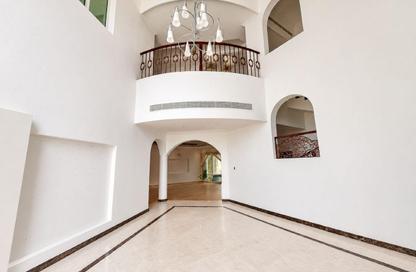 Villa - 5 Bedrooms - 7 Bathrooms for rent in Umm Suqeim 2 Villas - Umm Suqeim 2 - Umm Suqeim - Dubai