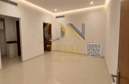 Apartment - Studio - 1 Bathroom for rent in Al Rashidiya Towers - Al Rashidiya - Ajman Downtown - Ajman