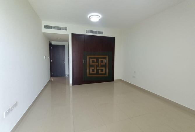 82383408 - صورة العقار 3