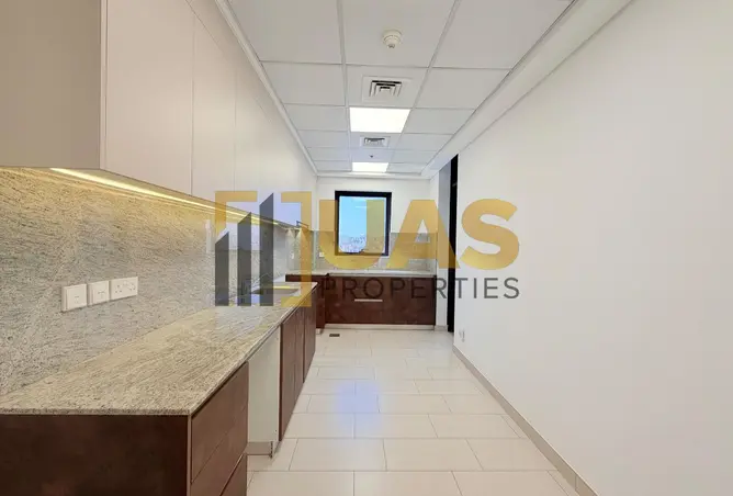 156924210 - Property Image 3