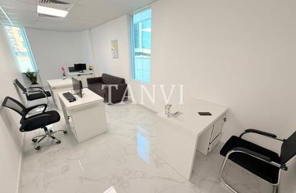 Co-working space - Studio - 1 for rent in Fatima Mohammad Ahmad Bin Suleiman Building - Al Raffa - Bur Dubai - Dubai