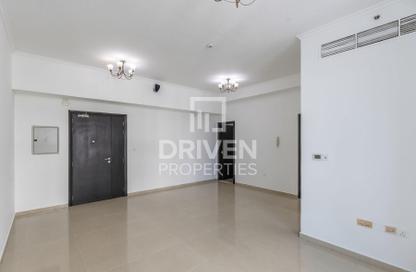 Apartment - 1 Bedroom - 2 Bathrooms for rent in DEC Tower 2 - DEC Towers - Dubai Marina - Dubai