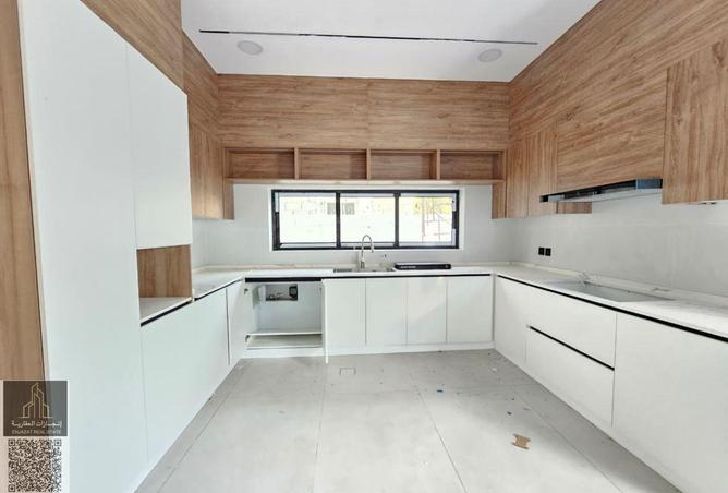 16304837 - Property Image 3