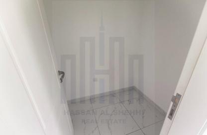 Apartment - 3 - 3 for rent in Muweileh Community - Muwaileh Commercial - Sharjah