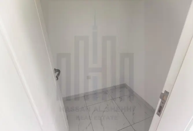 158221016 - Property Image 3