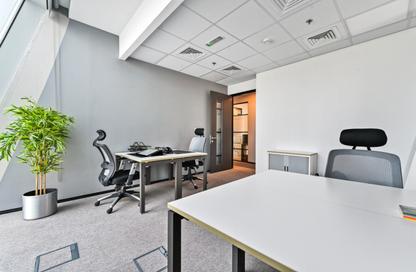 Office Space - Studio - 4 for rent in Iris Bay - Business Bay - Dubai