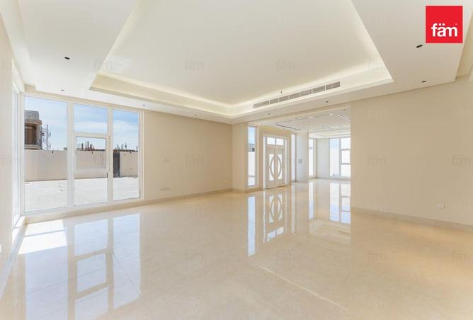 77392643 - Property Image 2