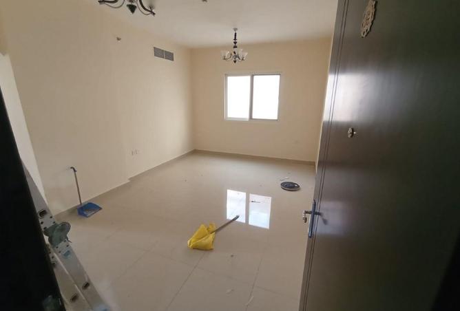 88334275 - Property Image 3