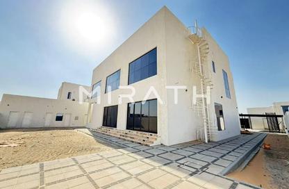Villa - 5 Bedrooms - 6 Bathrooms for rent in International City Phase 2 - Al Warsan 4 - Al Warsan - Dubai Villa - 5 Bedrooms - 6 Bathrooms for rent in International City Phase 2 - Al Warsan 4 - Al Warsan - Dubai