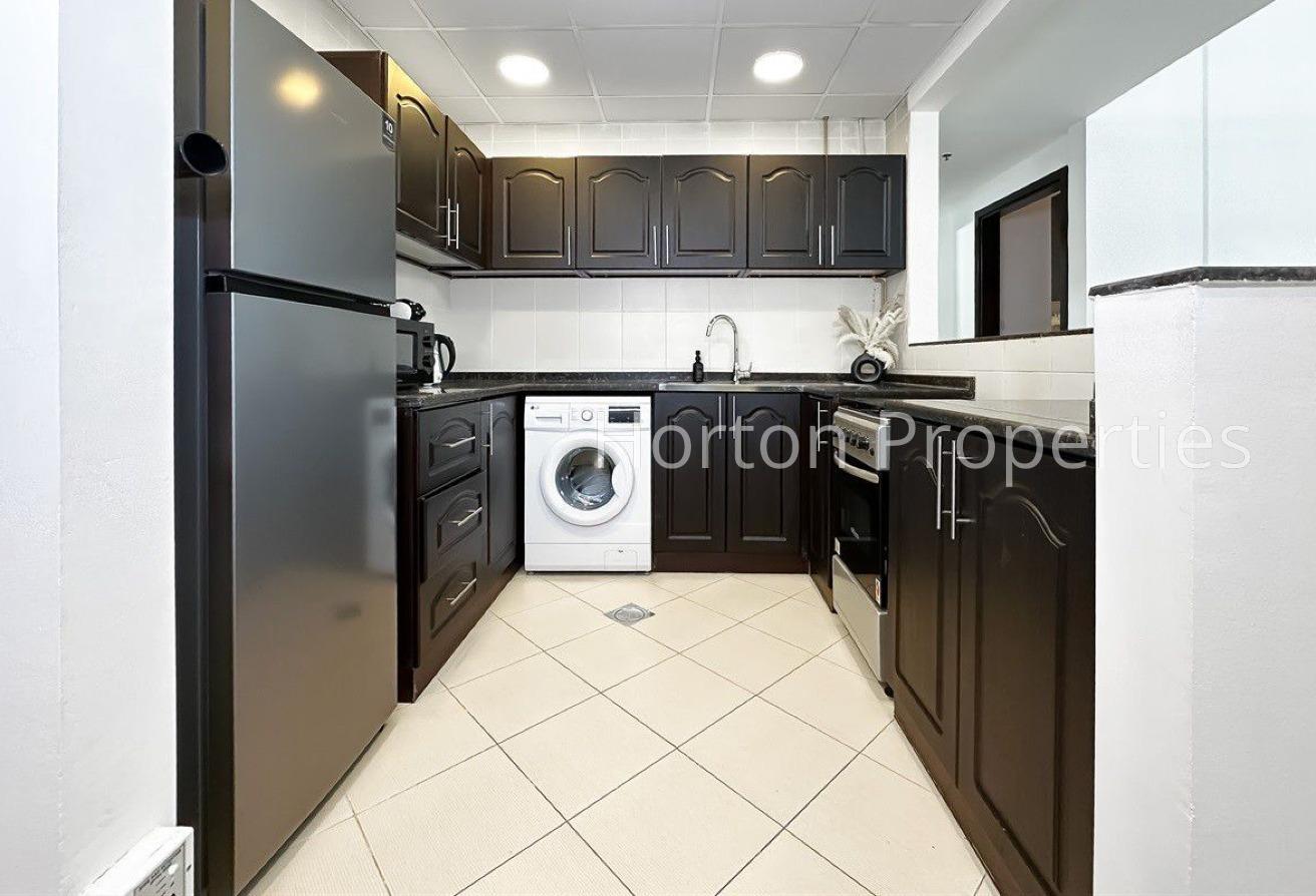 FULLY FURNISHED I MODERN DESIGN I PREMIUM photo 11