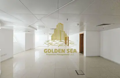 مكتب - استوديو - 1 حمام للايجار في شارع الخالدية - الخالدية - أبوظبي