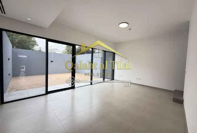 103692785 - Property Image 3