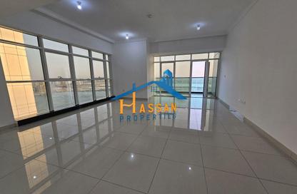 Apartment - 3 Bedrooms - 4 Bathrooms for rent in Al Mamzar - Al Mamzar - Sharjah - Sharjah