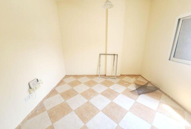 81109159 - Property Image 3
