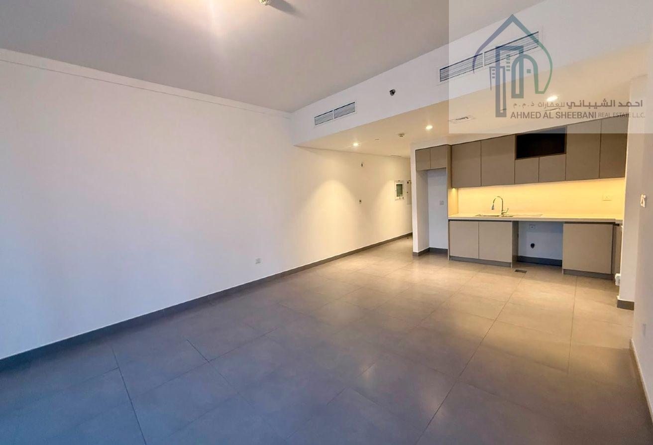 Burj & park view | Prime loction | Ready to move photo 4