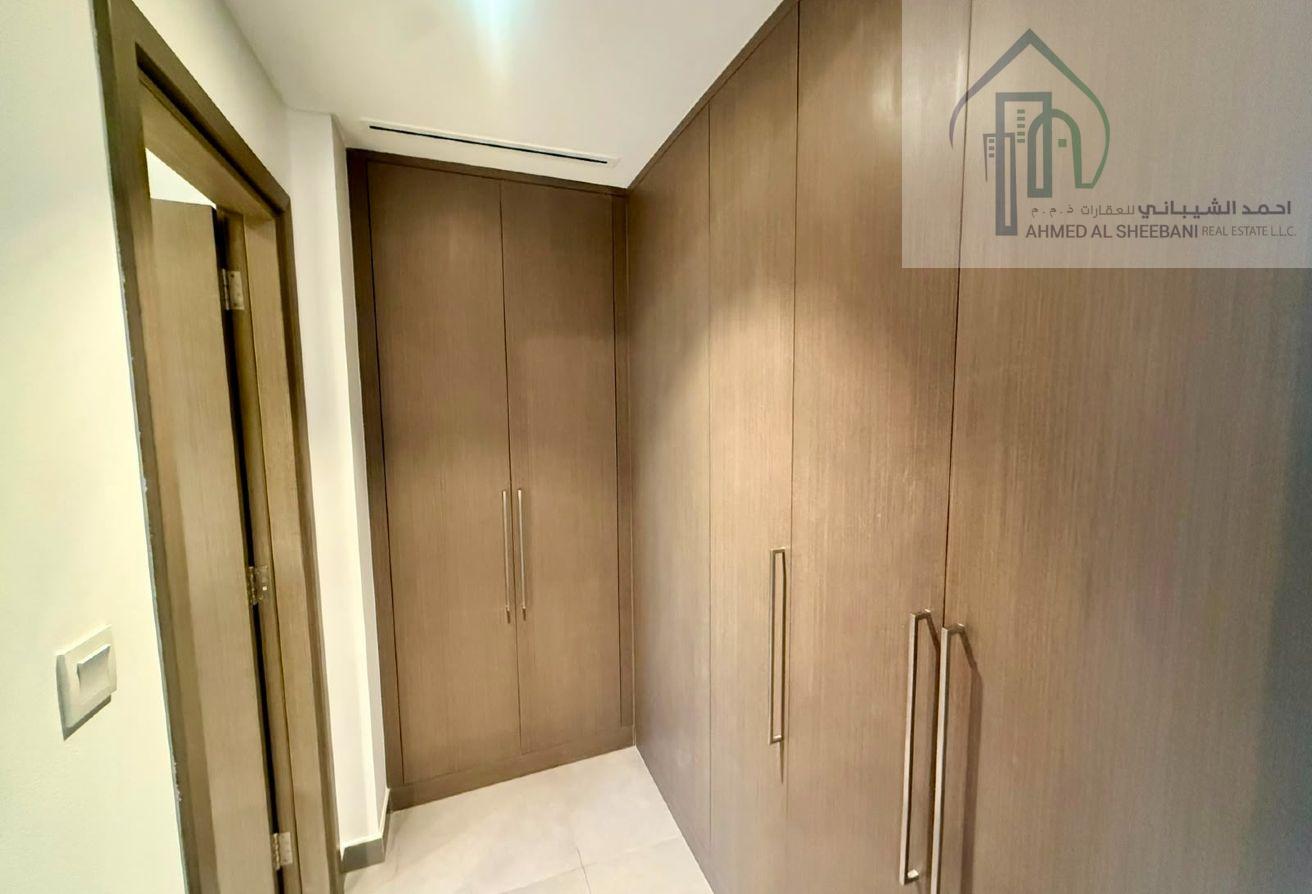Burj & park view | Prime loction | Ready to move photo 13