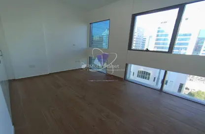 Apartment - 2 Bedrooms - 2 Bathrooms for rent in Al Mamoura - Muroor Area - Abu Dhabi