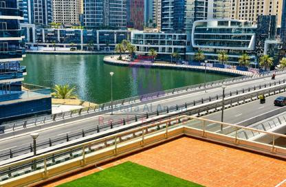 Apartment - 1 Bedroom - 2 Bathrooms for rent in Marina View Tower B - Marina View - Dubai Marina - Dubai
