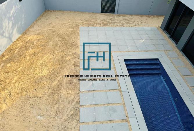 80280954 - Property Main Image