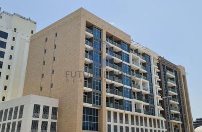 Apartment - 1 Bedroom - 2 Bathrooms for rent in Jumeirah Garden City - Al Satwa - Dubai