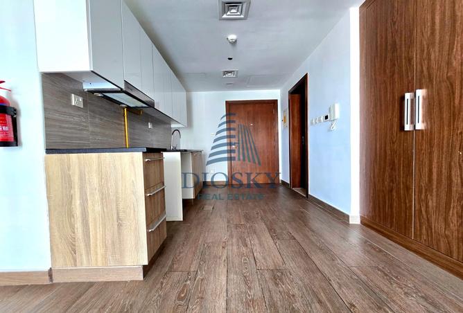 111404085 - Property Image 2