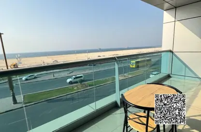 Apartment - 1 Bedroom - 2 Bathrooms for rent in Ajman Corniche Residences - Ajman Corniche Road - Ajman