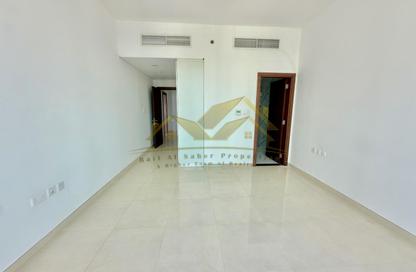Apartment - 2 Bedrooms - 3 Bathrooms for rent in Jumeirah Garden City - Al Satwa - Dubai