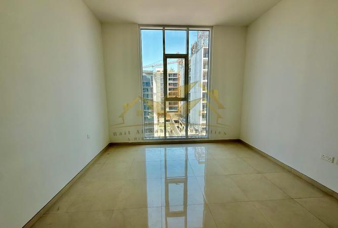 127489967 - Property Image 2