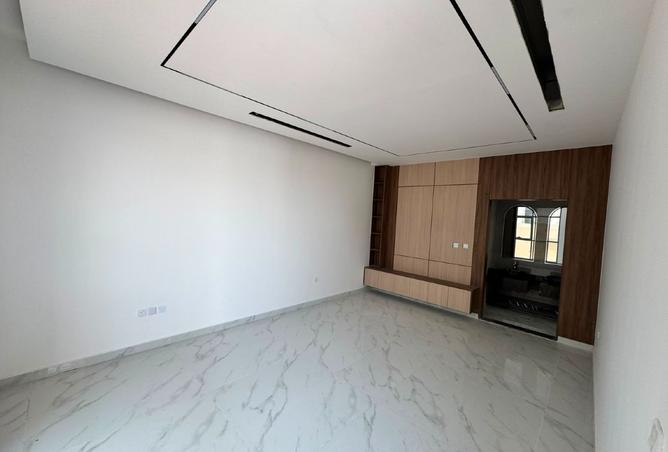 131578431 - Property Image 3