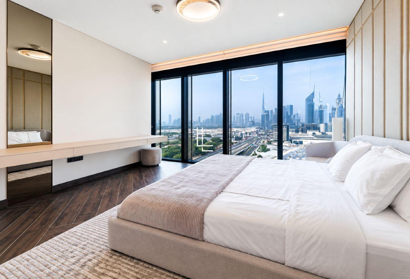 Elegant and Spacious | Burj Khalifa View | Ready photo 3