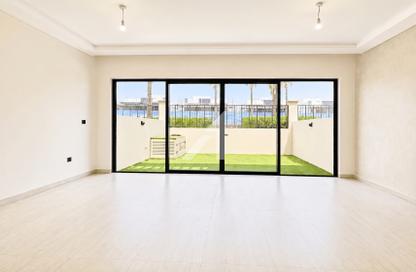 Townhouse - 4 - 5 for rent in Portofino - Damac Lagoons - Dubai
