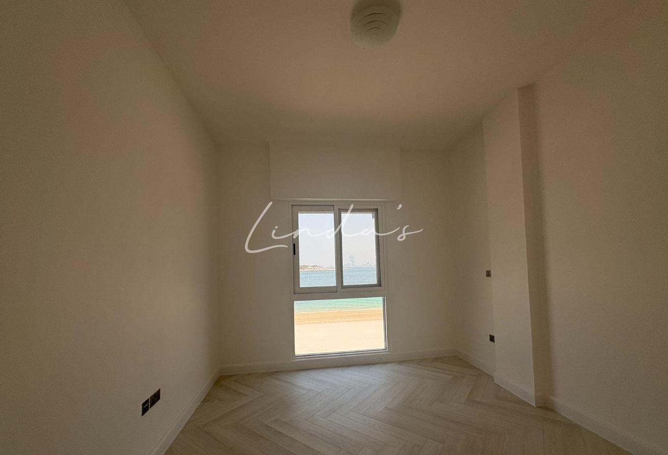 Vacant | Direct Beach Access |Sea View |Beachfront photo 28