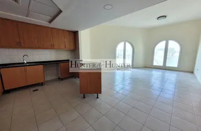 شقة - غرفة نوم - 2 حمامات للبيع في MOG 193 - طراز مغولي - ديسكفري جاردنز - دبي