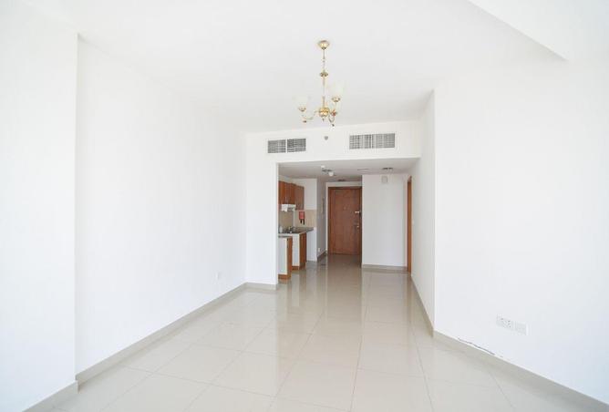 92708790 - Property Image 3