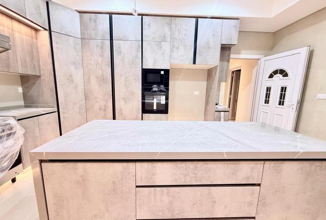 76182646 - Property Image 2