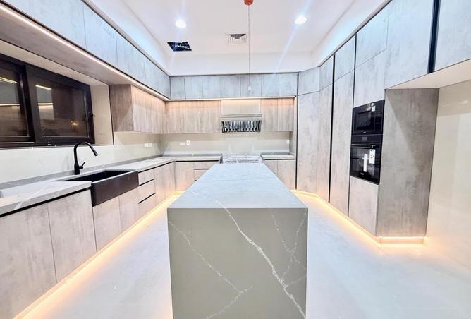 76182646 - Property Main Image