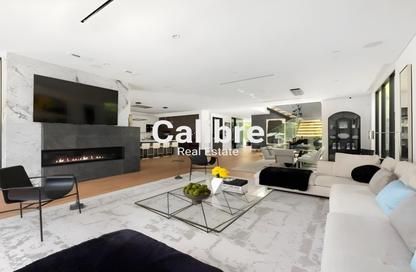 Villa - 5 Bedrooms - 6 Bathrooms for sale in Nad Al Sheba Gardens 1 - Nad Al Sheba Gardens - Nad Al Sheba 1 - Nad Al Sheba - Dubai