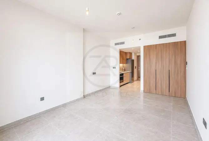 132004178 - Property Image 2