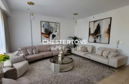 Apartment - 2 Bedrooms - 3 Bathrooms for rent in Rimal 1 - Rimal - Jumeirah Beach Residence - Dubai