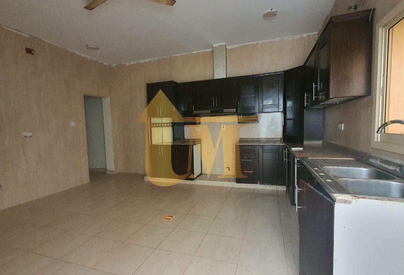 Independent 4BR+Maid Villa Beautiful Garden photo 15