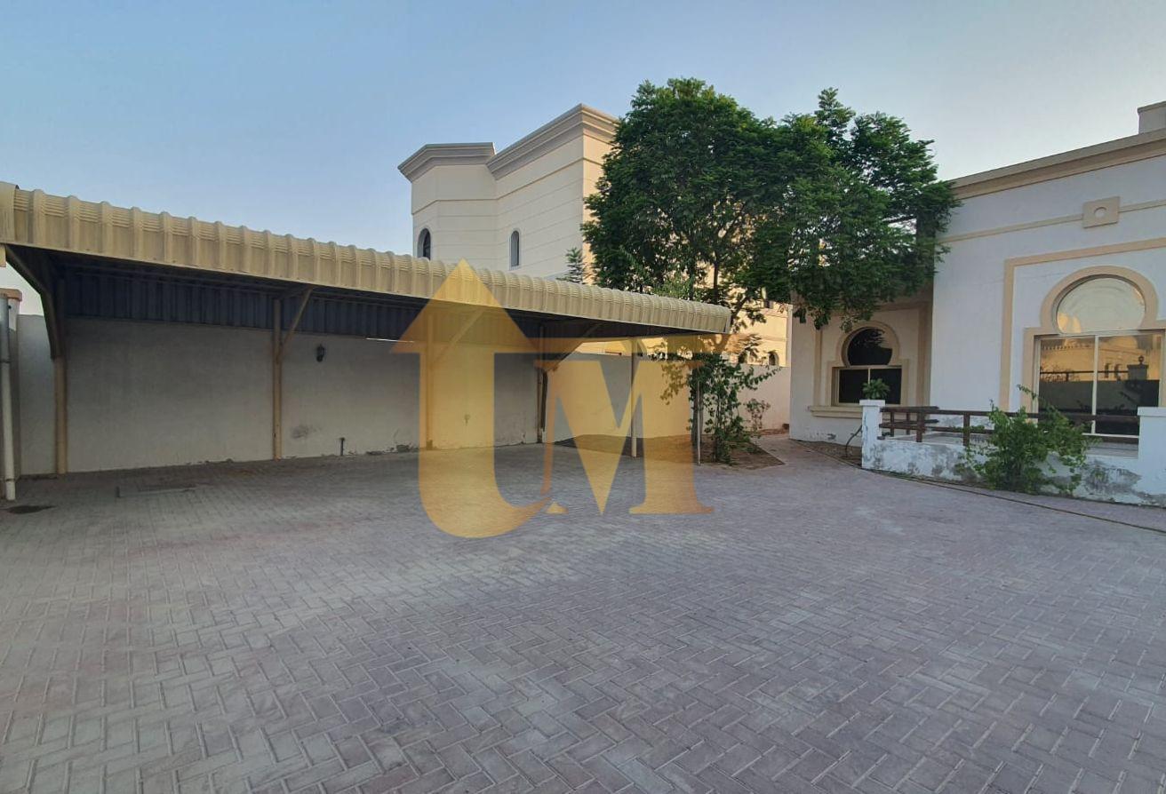 Independent 4BR+Maid Villa Beautiful Garden photo 4