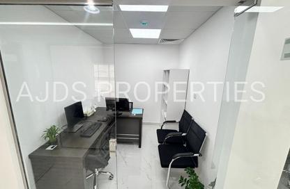 Office Space - Studio - 1 Bathroom for rent in Reem Residency - Al Karama - Dubai