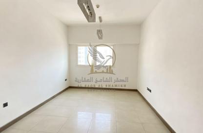 Apartment - 1 - 1 for rent in Al Soor - Al Qasimia - Sharjah Apartment - 1 - 1 for rent in Al Soor - Al Qasimia - Sharjah