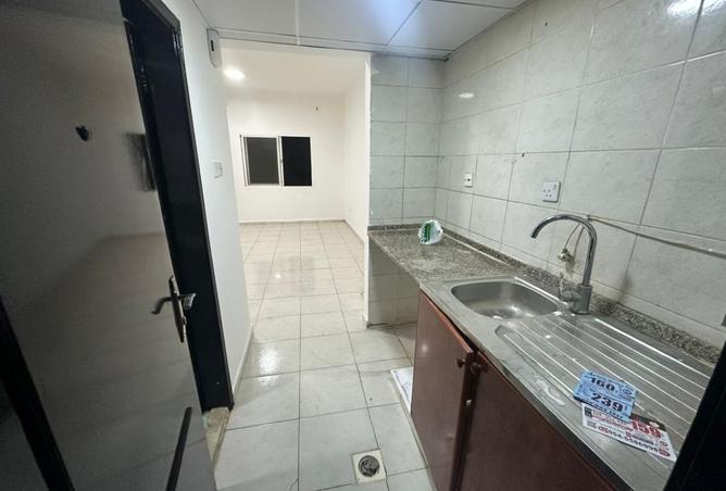 141912566 - Property Image 2