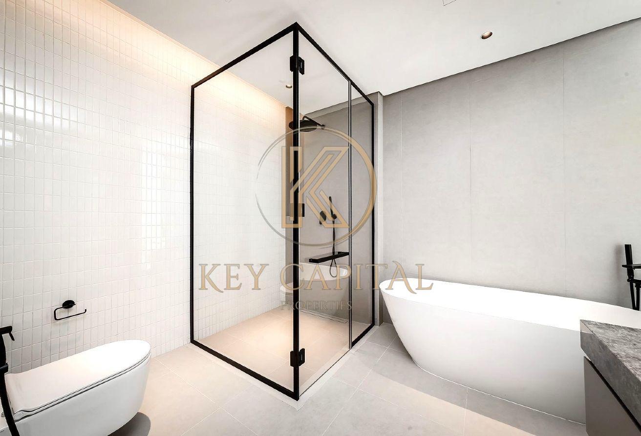 Well-maintained | Spacious Villa| View Now! photo 20
