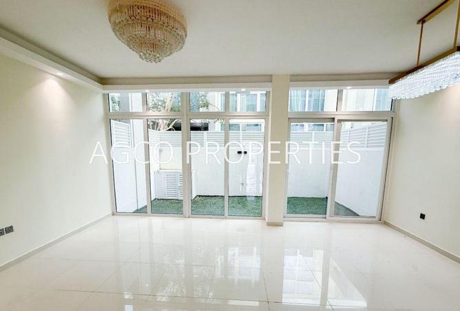 71505851 - Property Image 2