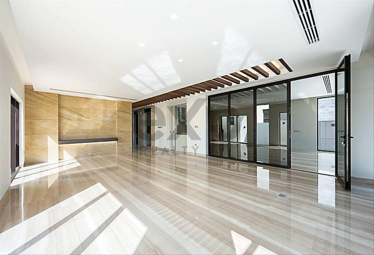 Huge Layout | 5 Bedrooms Villa | Golf Course Views photo 4