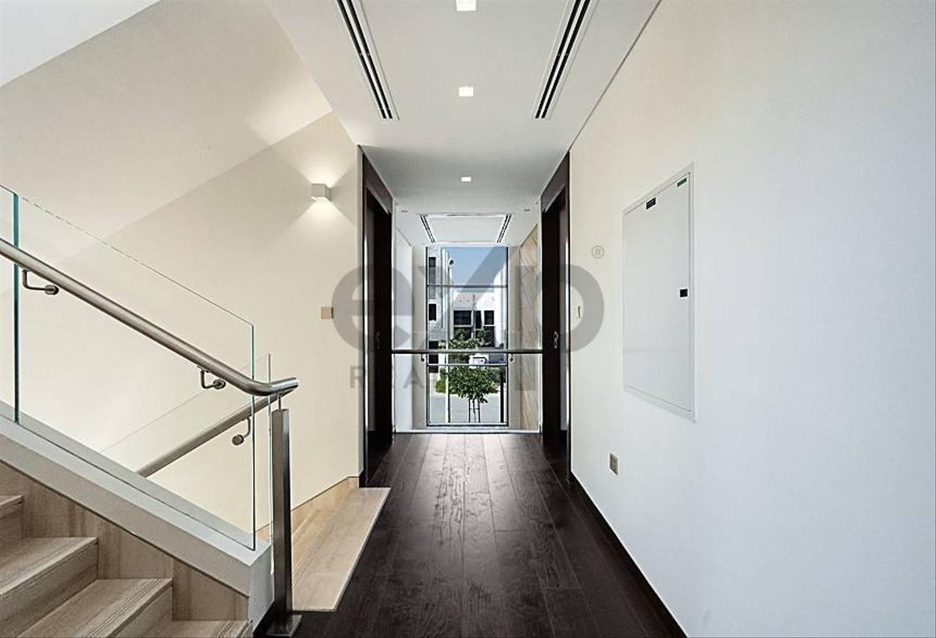 Huge Layout | 5 Bedrooms Villa | Golf Course Views photo 13